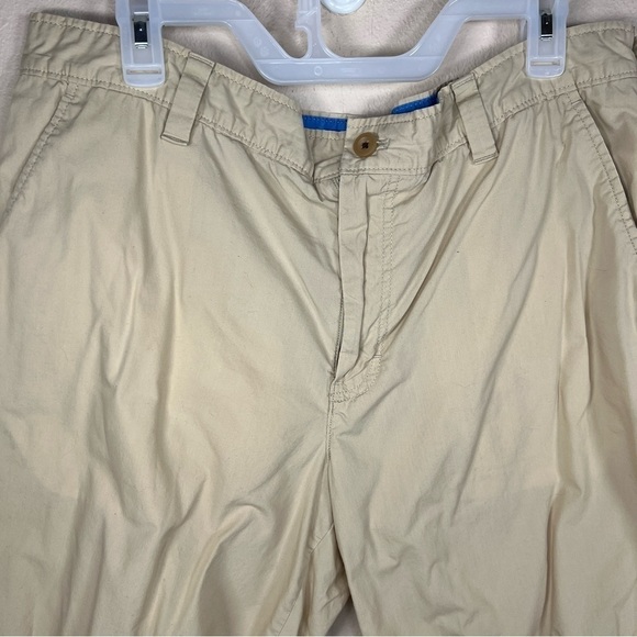 SIZE 38 IZOD KHAKI BEIGE SHORTS CASUAL OUTDOOR - Picture 2 of 9